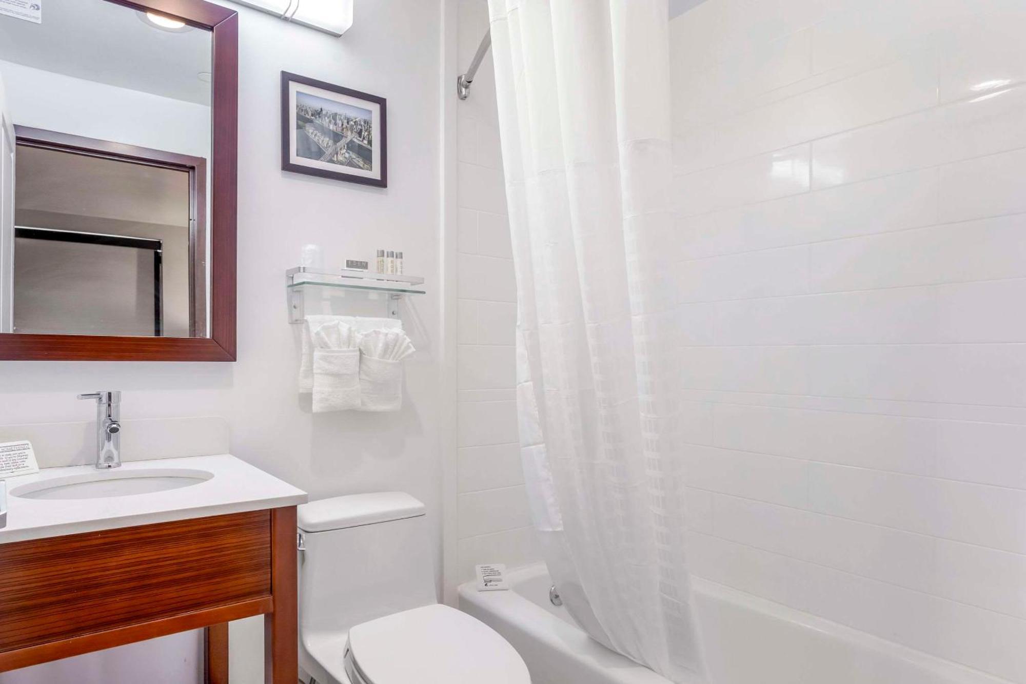 Avion Inn Near Lga Airport, Ascend Hotel Collection New York Exterior photo