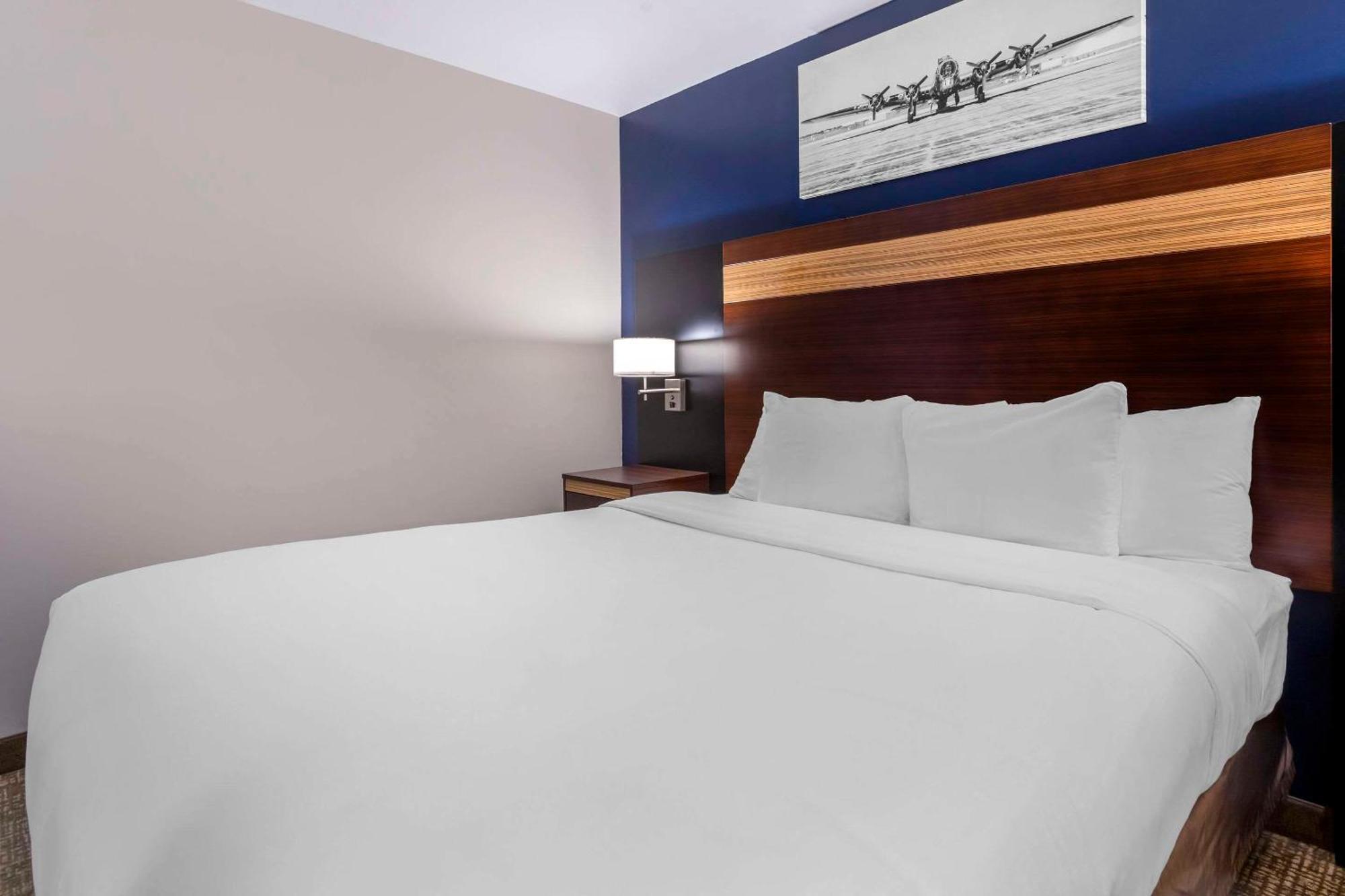 Avion Inn Near Lga Airport, Ascend Hotel Collection New York Exterior photo